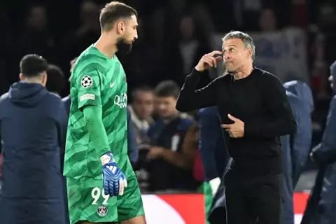 دوناروما: علاقتي بإنريكي كانت جيدة ورحيل المدرب قراره